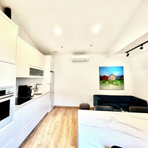 Private kitchen - T3 Cosy&Design - 5 min du Littoral- Terrace/Clim (Gujan-Mestras)