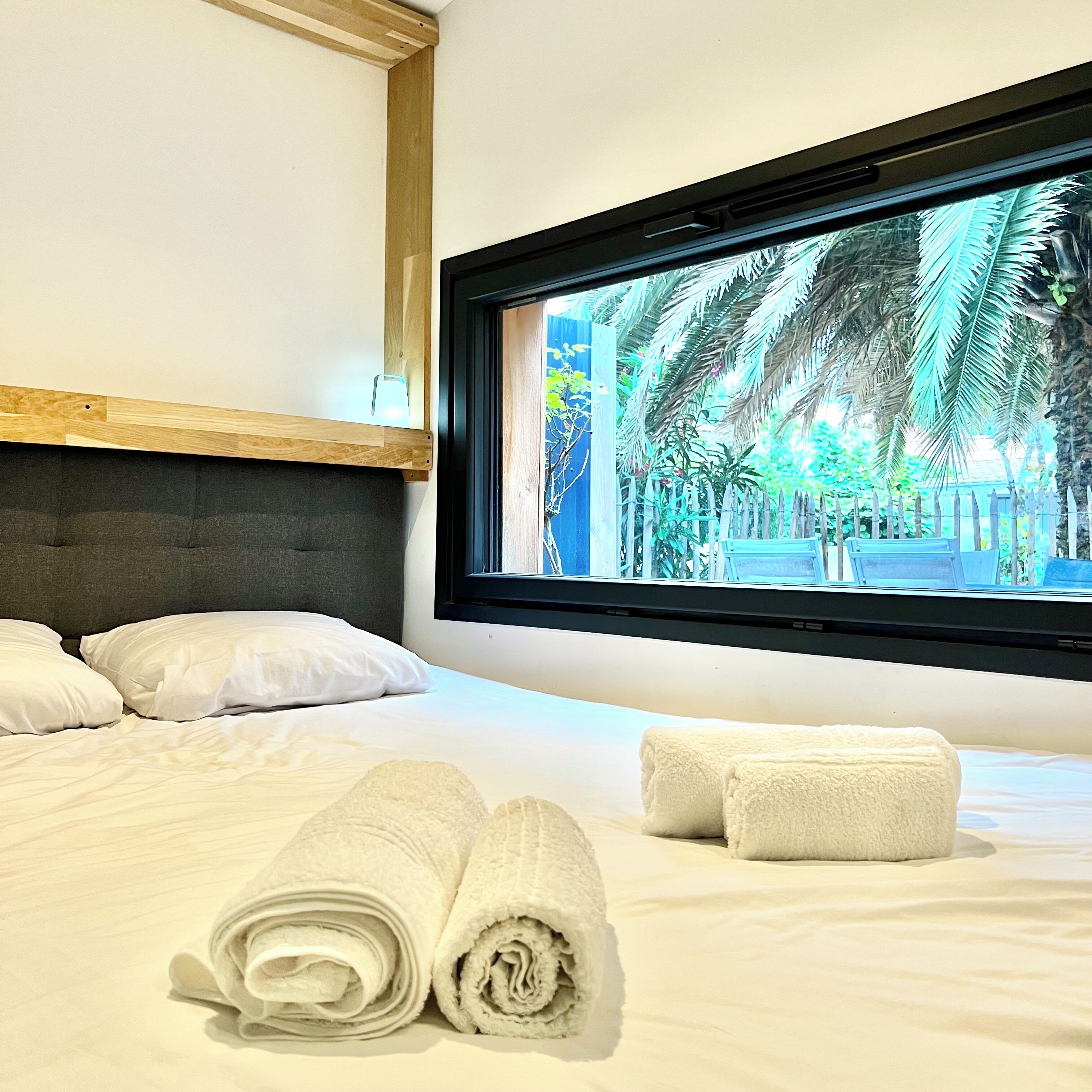 2 bedrooms, WiFi, bed sheets