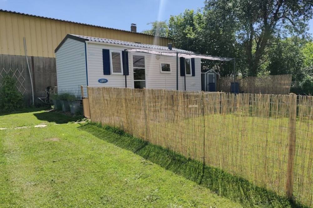 Tarn Hows a beautiful mobile home with rural views