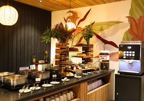 Desayuno bufé gratuito y diario