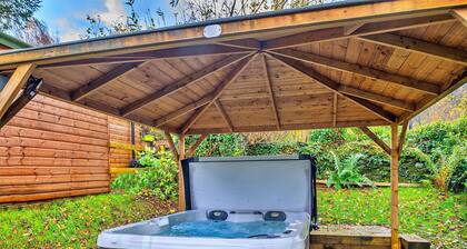 Finest Retreats | Harp House