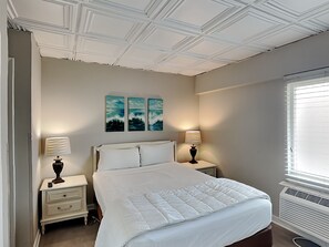 1 chambre, fer et planche à repasser, Wi-Fi, literie fournie