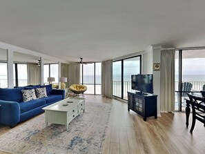 Unclassified image, 5 of 30, button