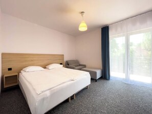 Comfort Triple Room