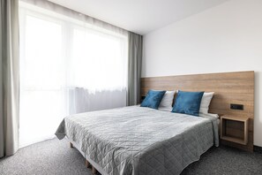 Comfort Quadruple Room | Iron/ironing board, free cribs/infant beds, travel crib, free WiFi - Dom Gościnny Amare (Rewal)