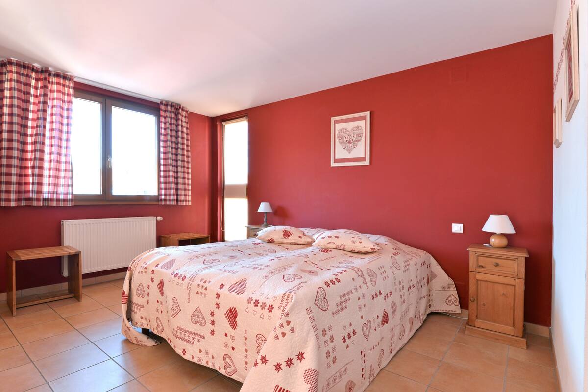 Suite, Ensuite, Vineyard View (Rosacker)