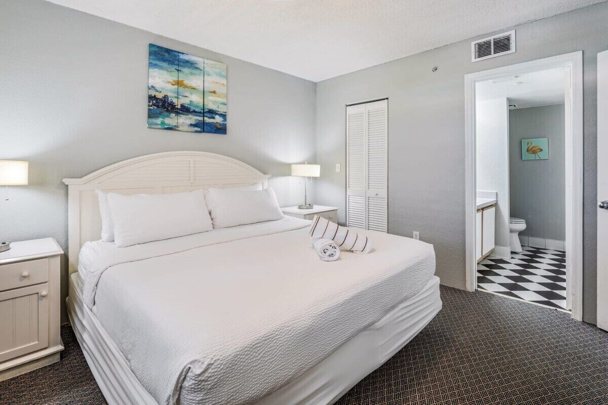 2 室のベッドルーム、アイロン / アイロン台、WiFi、ベッドシーツ