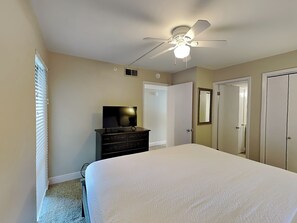 1 camera, ferro/asse da stiro, Wi-Fi, lenzuola