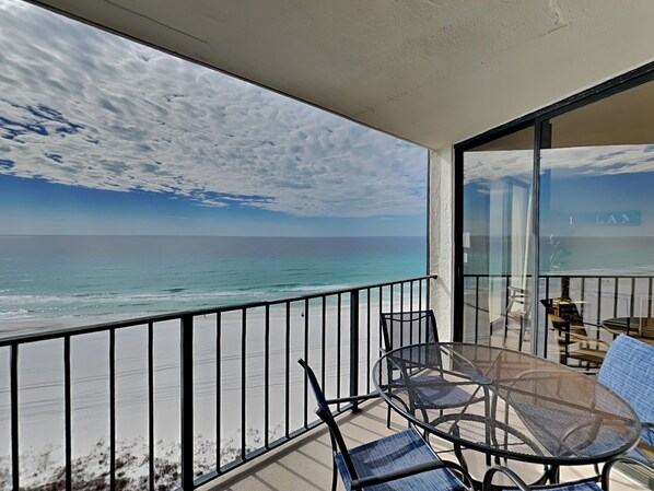 Outdoor dining - Edgewater Tower III #911 | Beachfront + Amenities! (Panama City Beach)