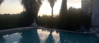 Relax in Erice valley, 15'from the sea, freepark,bbq,garden,bubble hot tub 8people