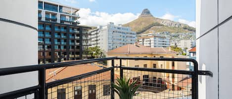 Luxury Studio | Balcony