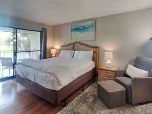 2 bedrooms, iron/ironing board, WiFi, bed sheets - Edgewater Villa #1913 | Beach Access, Pools, & Golf! (Panama City Beach)