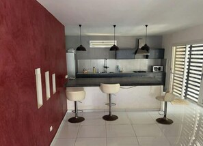 Private kitchen - MODERN VILLA FOR RENT IN SOMONE (NGAPAROU)
