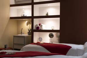Couples treatment rooms, sauna, steam room, Turkish bath - BNB Hotel Spa (Abidjan)