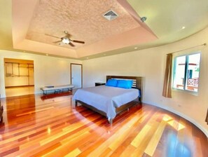 6 habitaciones, wifi gratis y ropa de cama