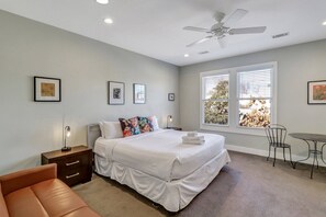 3 chambres, fer et planche à repasser, accès au Wi-Fi (inclus)