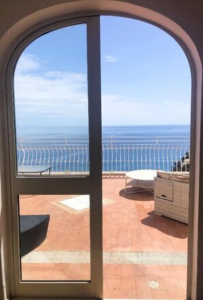 Panoramic Shared Dormitory, Ocean View, Sea Facing | WiFi, bed sheets - Hostel Brikette (Positano)