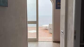 Dormitorio condiviso panoramico, vista oceano, fronte mare | Wi-Fi, lenzuola