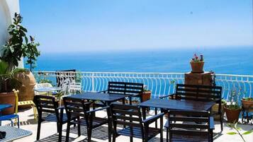 Khuôn viên nơi lưu trú