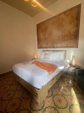 Royal Room - Studio 27 Colonial (Santo Domingo)