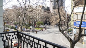 Basic Room, Balcony, City View (tiny) | Exterior - Casa Trafalgar (Barcelona)