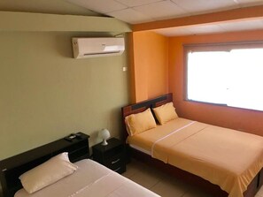 Comfort Twin Room - Villa Garza Inn (Guayaquil)