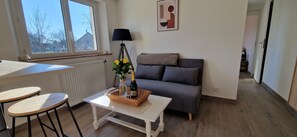 TV, books