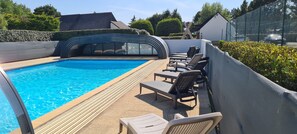 Indoor pool, outdoor pool