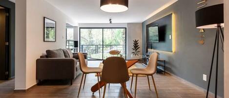 تلفزيون، مكتب