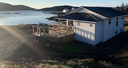 Spencer Salt-Side Cottage (Salt Harbour)