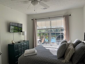 4 chambres, fer et planche à repasser, Wi-Fi, draps fournis