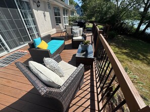 Terrace/patio - The Robin House, Newly Furnished Lake Retreat Near Tybee Island & Savannah (Wilmington Island)