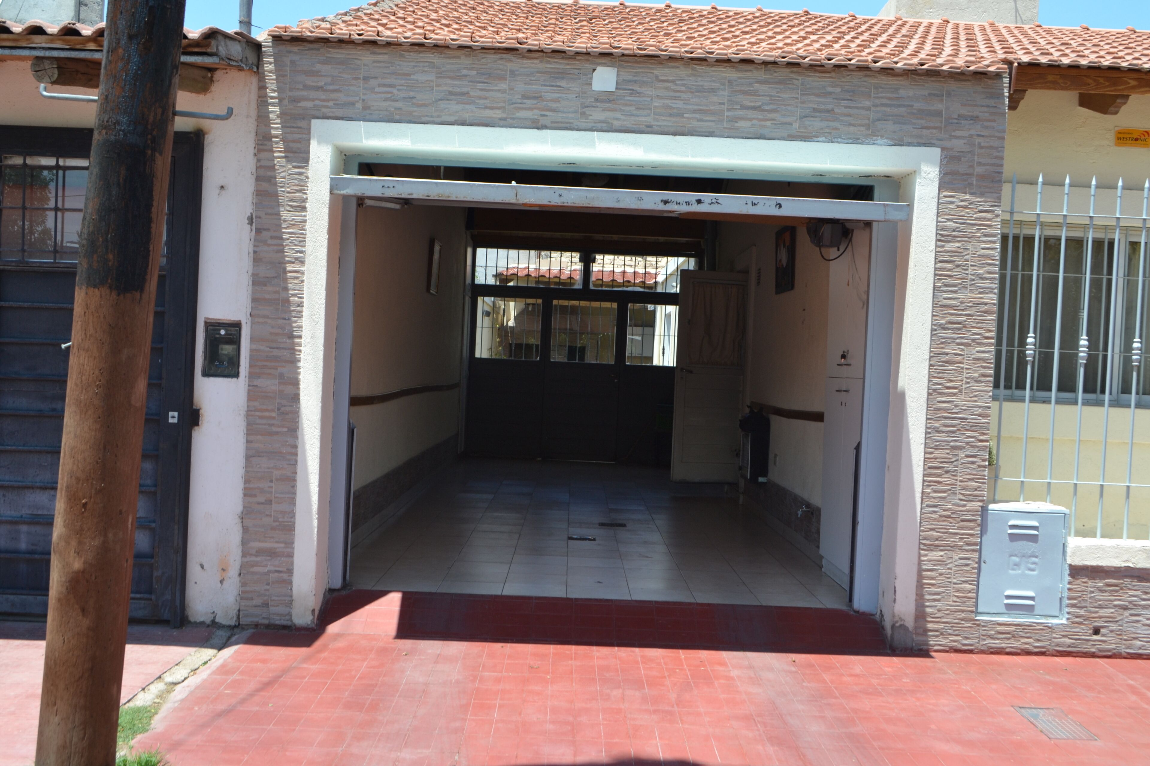 Fachada da propriedade