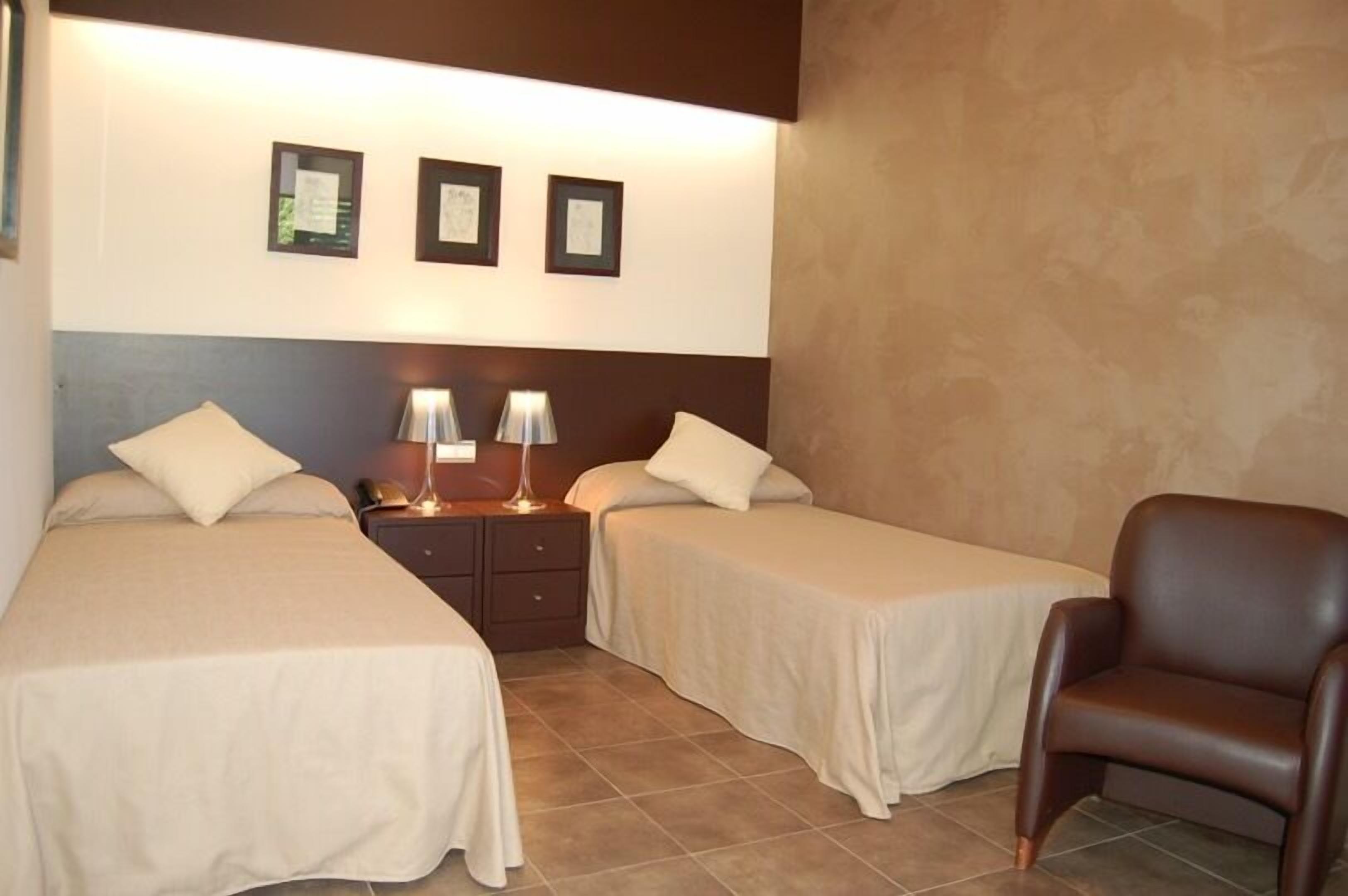 Photo - Hotel Restaurante Font Salada