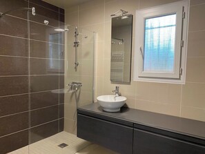 Haartrockner, Toilettenpapier