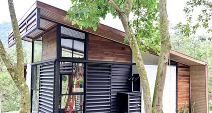 Chic Mountain Cabin - Coffee Farm Getaway