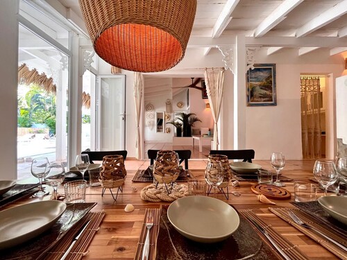 Superbe villa à 80 mètres de la plage de Bonita