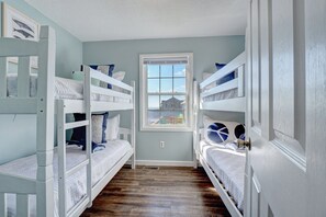 4 bedrooms, iron/ironing board, travel cot, free WiFi