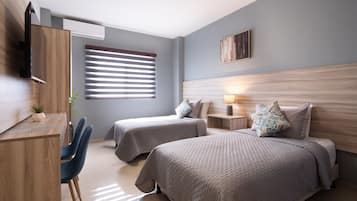 Standardsuite - 2 enkeltsenge | 1 soveværelse, allergivenligt sengetøj, dundyner, skrivebord