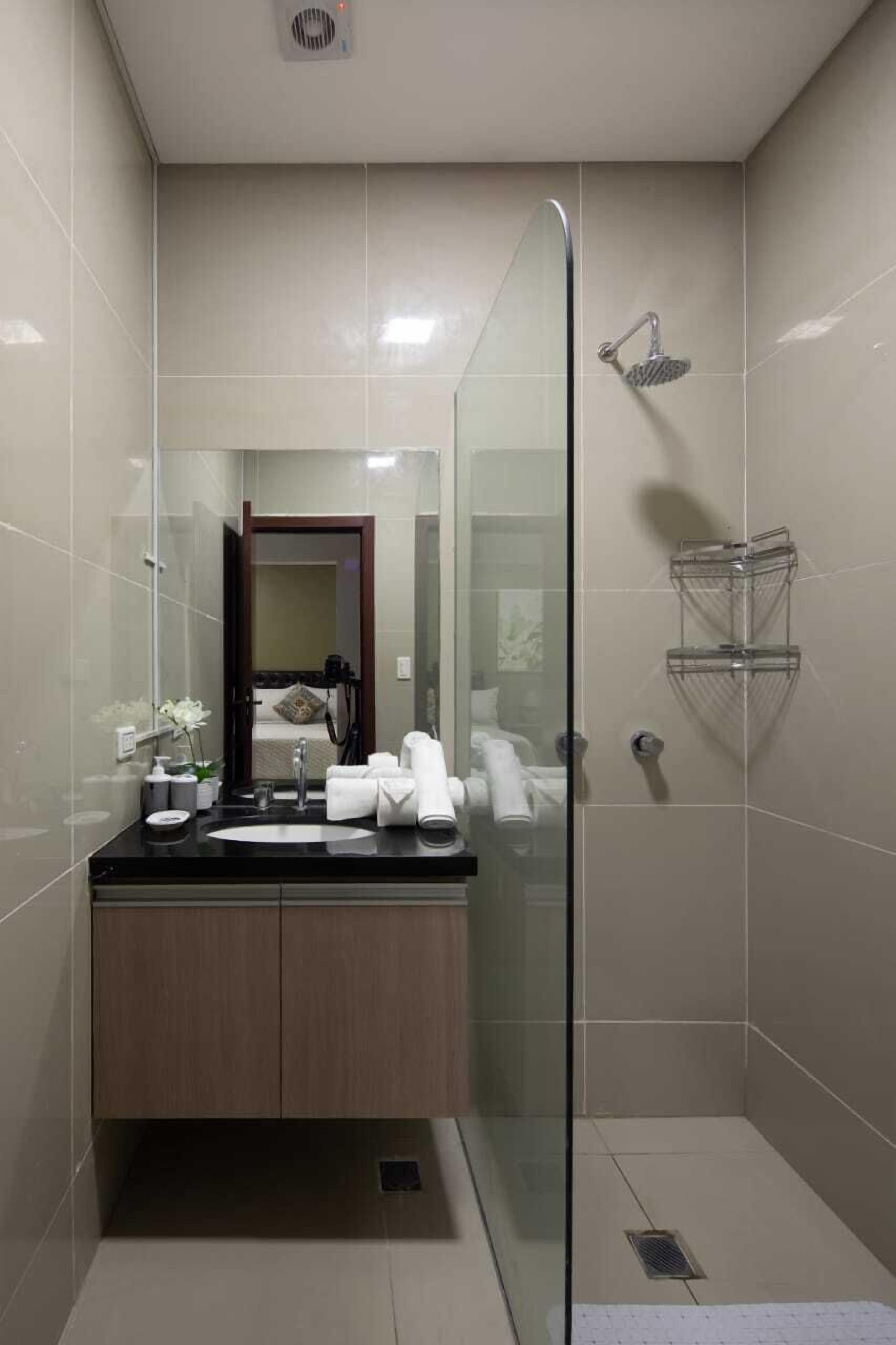 Equipetrol Suites Apart Hotel