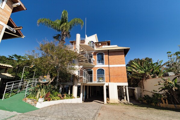 Front of property - Maré de Lua (Florianópolis)