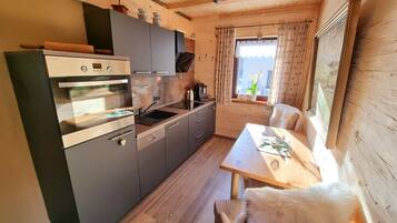 Réfrigérateur, four, plaque de cuisson, lave-vaisselle