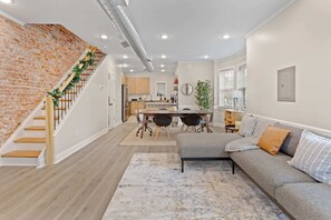 Télévision, espaces bureaux