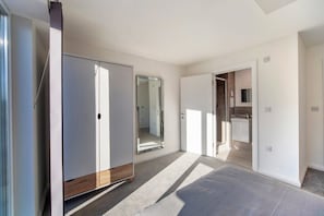 2 chambres, fer et planche Ă repasser, Wi-Fi, draps fournis