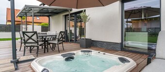 Spa Escape house (Sauna/Jacuzzi) in quiet area