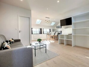 Smart TV - Deluxe Appartment n°4 (Machecoul-Saint-Même)