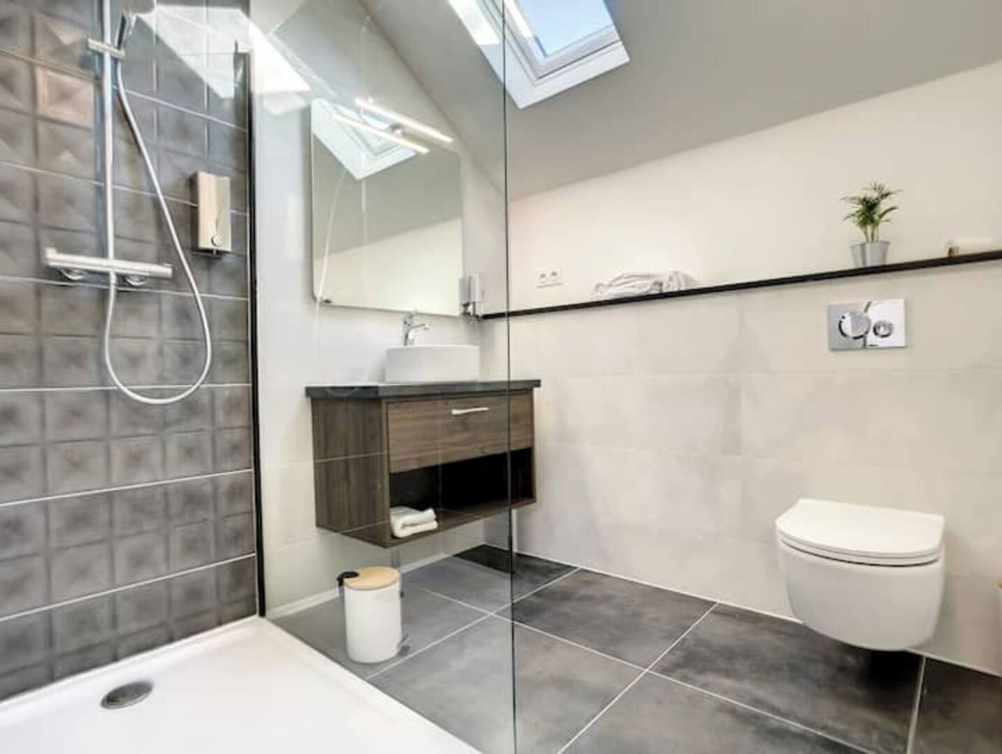 Shower, eco-friendly toiletries, hair dryer, towels