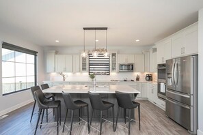 Fridge, microwave, oven, stovetop - New Hot Tub | Spacious Home | 2 Mi from Downtown (Nashville)