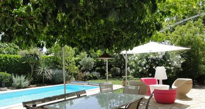 Villa au cĆur de la Provence avec piscine