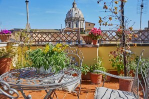 Outdoor dining - TrastevereHome - Attic Terrace Center of Rome Baroque (Roma)